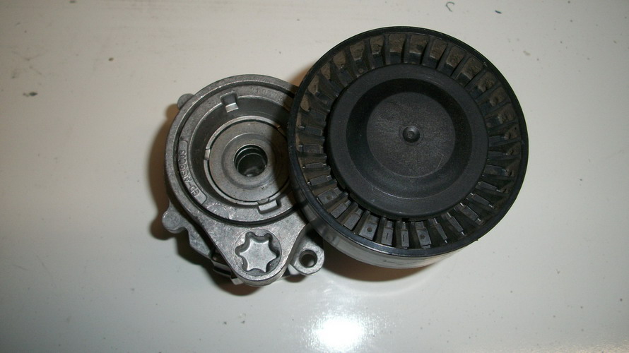 BMW BELT TENSIONER BMW OEM E39 E46 E53 E60 E83 Drive Belt Tensionener